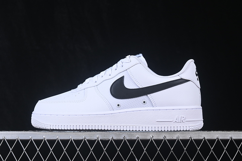 Nike Nike AIR FORCE 1 07 LOW CASUAL SNEAKERS WHITE/BLACK · IR0952-100, photo 1