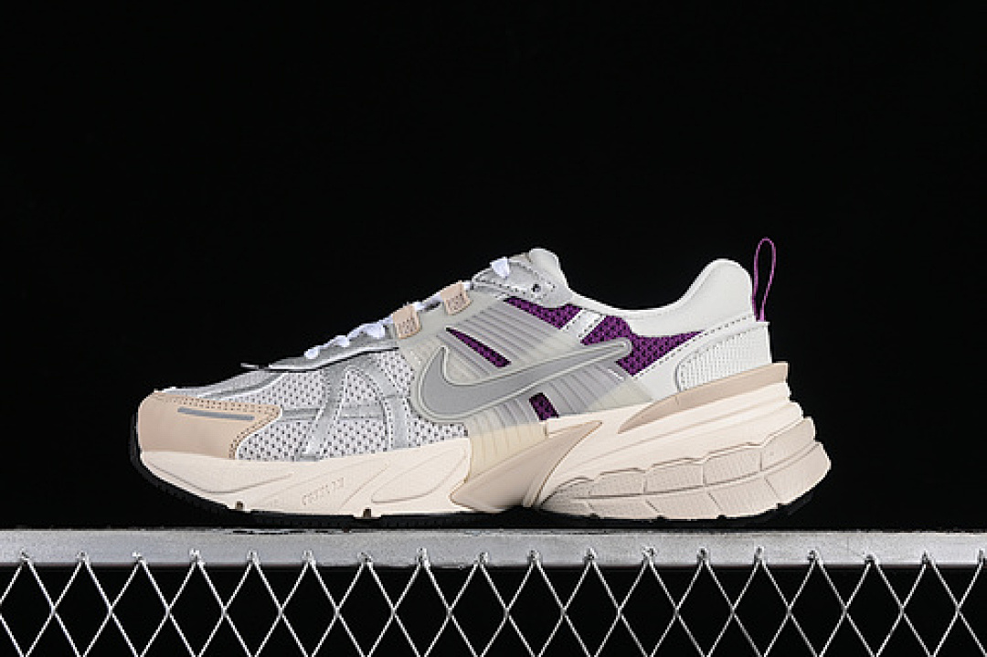 Unbranded [HF4305-072]-[V2K RUNTEKK 3XL LIGHT BONE/SANDDRIFT/VIOTECH/METALLIC SILVER]-[UNISEX:36-46], photo 1