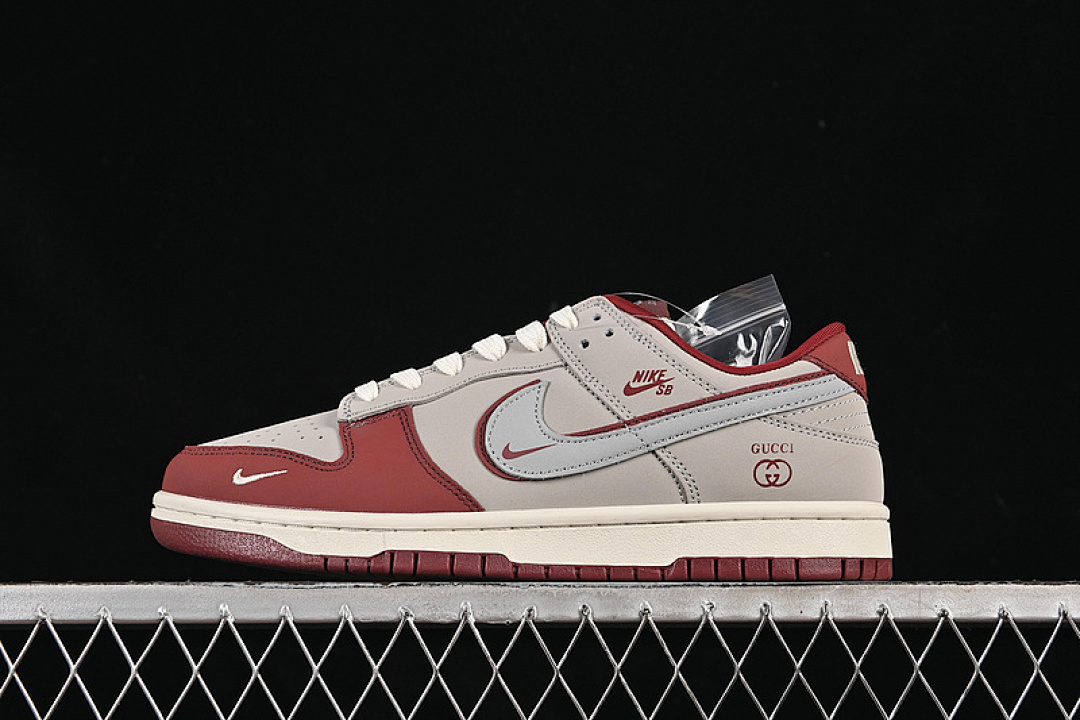 Unbranded [XY2026-157]-[SB DUNK LOW WHITE/GREY/RED]-[WOMAN:36-39]-[MAN:40-45], photo 1