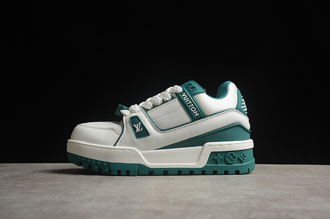 Louis Vuitton [LOUIS VUITTON TRAINER SNEAKER LOW L*V WHITE/GREEN]-[WOMAN:35-39]-[MAN:40-45] - Image 2