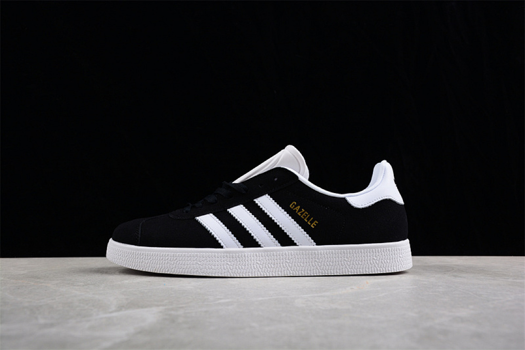 Unbranded [BB5476]-[GAZELLE SHOES CORE BLACK/WHITE/GOLD METALLIC]-[MAN:39-45], photo 1