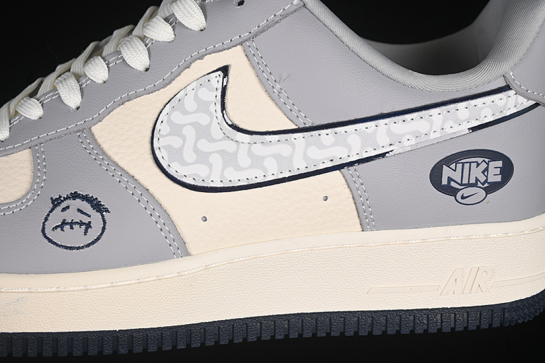 Nike [KK1988-077]-[AIR FORCE 1 07 LOW KAWS WHITE/GREY]-[WOMAN:36-39]-[MAN:40-45] - Image 8