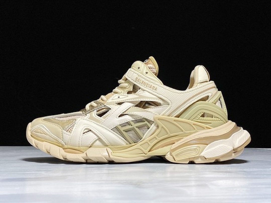 Unbranded [OK BA*LEN*CIAGA TRACK 2.0 SNEAKER BEIGE]-[WOMAN:35-39]-[MAN:40-45], photo 1