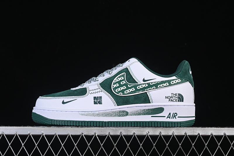 Nike Nike AIR FORCE 1 07 LOW WHITE/GREEN · SU2305-561, photo 1