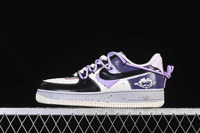 Nike Nike AIR FORCE 1 07 LOW PIXEL CLOUD TRACKING BLACK/PURPLE/GREY/WHITE · CJ0304-106, photo 1