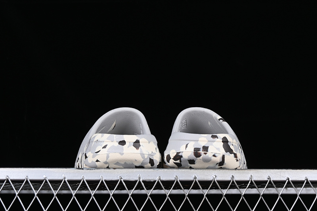 Adidas [GZ5553]-[KANYE WEST YEEZY SLIDE RESIN BROWN/GREY]-[WOMAN:36.5-39]-[MAN:40-51] - Image 4