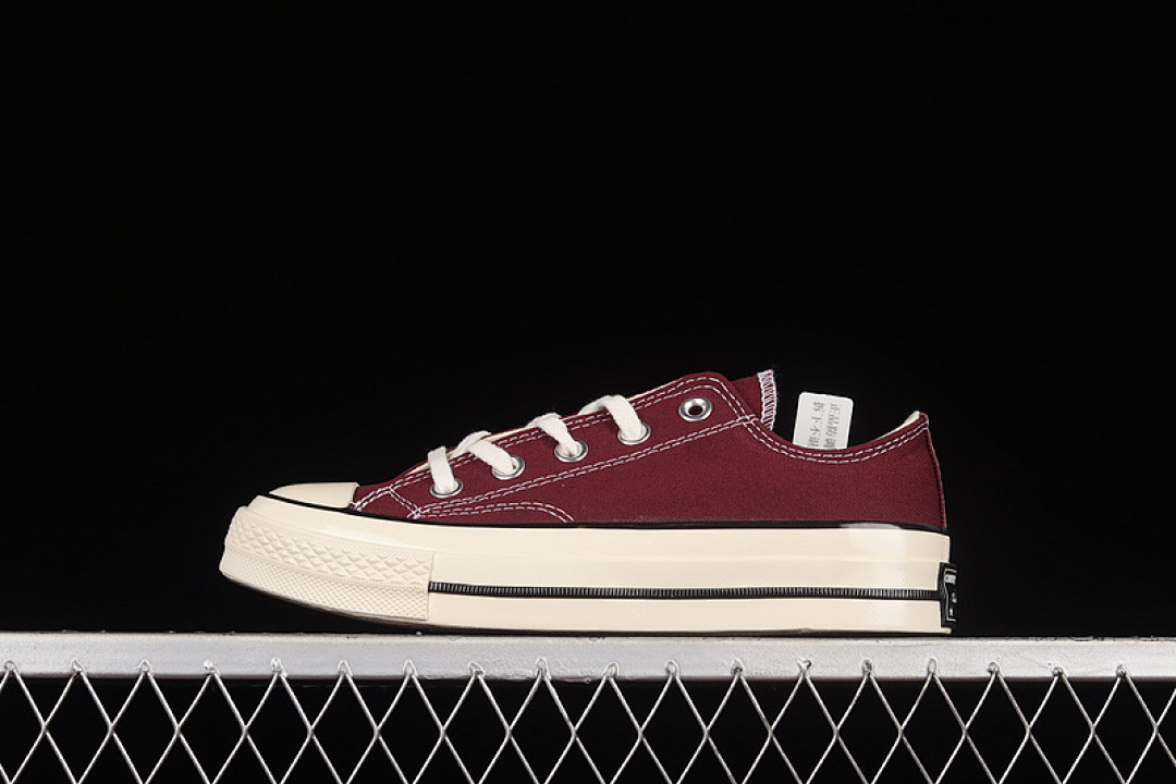 Converse [171570C]-[CHUCK TAYLOR ALL-STAR 70S LOW RECYCLED CANVAS DEEP BORDEAUX/EGRET]-[UNISEX:35-44], photo 1
