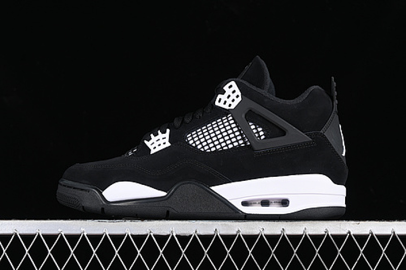 Jordan AIR Jordan 4 RETRO WHITE THUNDER BLACK/WHITE/BLACK · FQ8138-001, photo 1