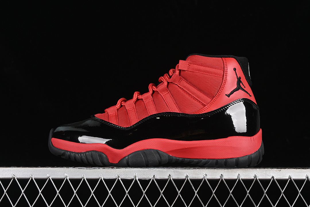 Jordan [CT8012-600]-[AIR JORDAN 11 RETRO BLACK/RED]-[MAN:40-48.5], photo 1
