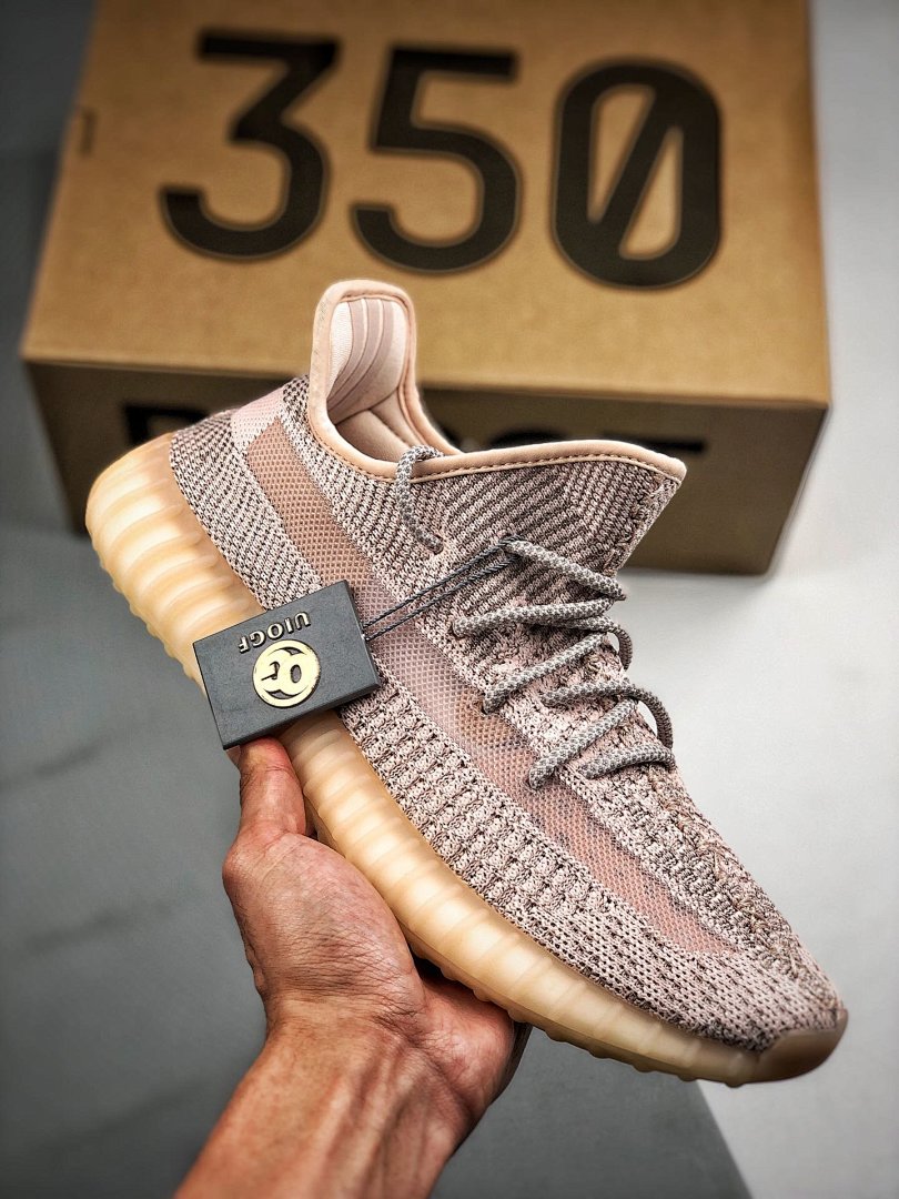 On Running [FV5666]-[OG YEEZY BOOST 350 V2 SYNTH REFLECTIVE SYNTH/SYNTH/SYNTH], photo 1