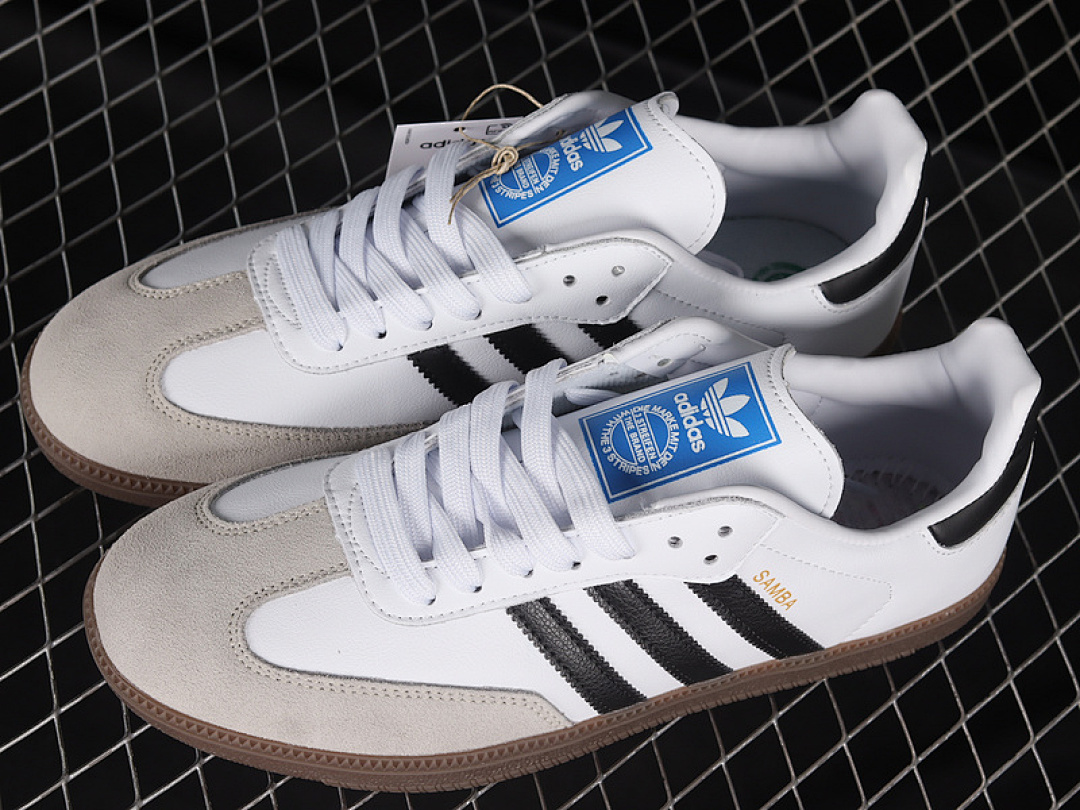 Adidas [HO1877]-[SAMBA VEGAN SHOES CLOUD WHITE/CORE BLACK/GUM]-[WOMAN:36-39]-[MAN:40-45] - Image 10