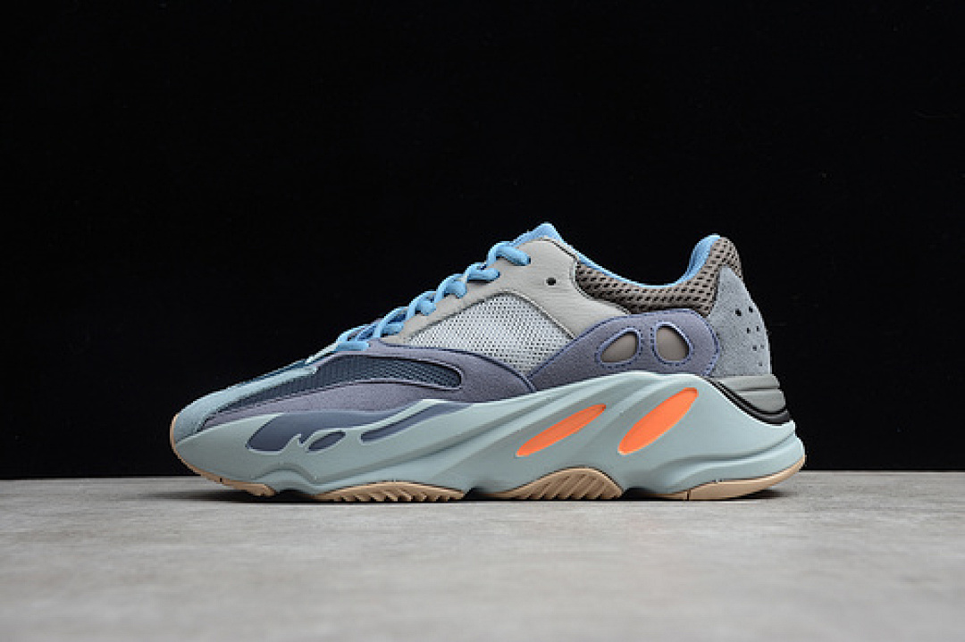 On Running [FW2498]-[GT YEEZY BOOST 700 CARBON BLUE/CARBON BLUE]-[WOMAN:36-39]-[MAN:40-47], photo 1