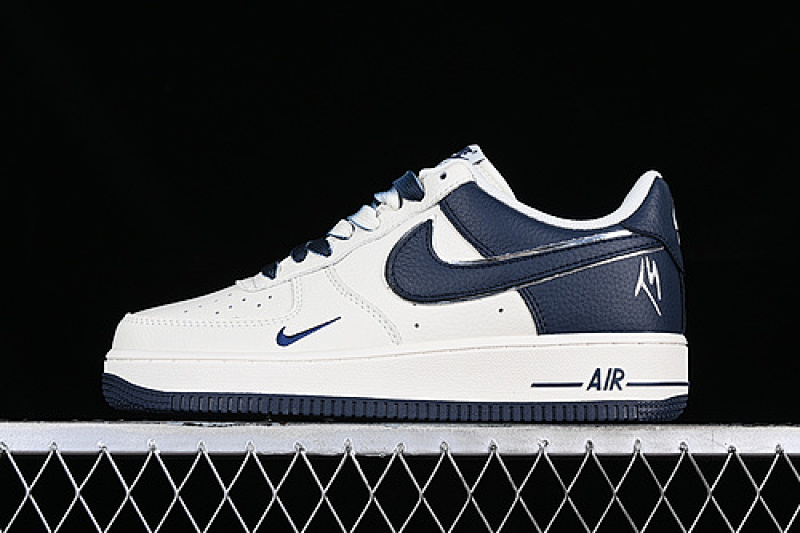 Nike Nike FAT JOE AIR FORCE 1 07 LOW WHITE/BLUE · LO5636-999, photo 1
