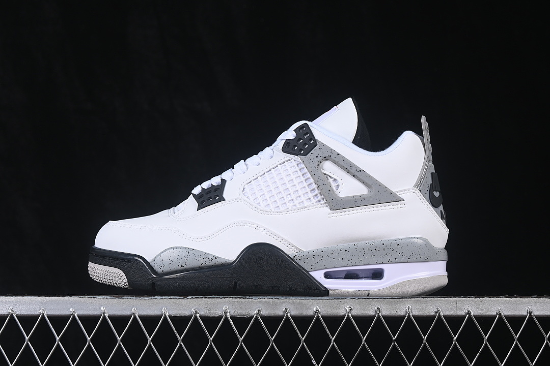 Jordan AIR Jordan 4 RETRO CASUAL SHOES LIGHT GRAY/WHITE · 840606-192, photo 1