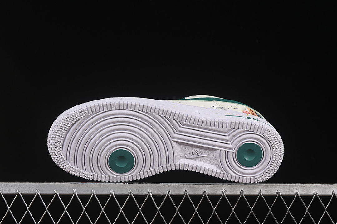 Nike [DQ7582-101]-[AIR FORCE 1 07 LOW WHITE/GREEN]-[WOMAN:36-39]-[MAN:40-45] - Image 15