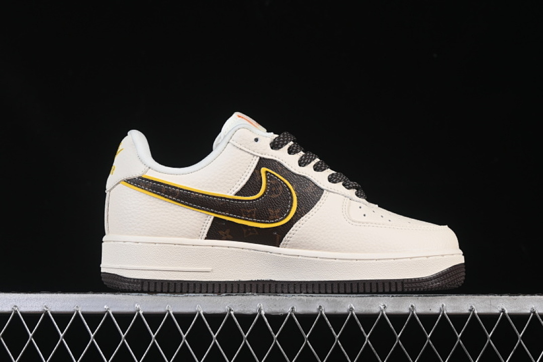 Nike [DD1982-302]-[AIR FORCE 1 07 LOW CASUAL SNEAKERS BLACK/WHITE/YELLOW]-[WOMAN:36-39]-[MAN:40-45] - Image 15
