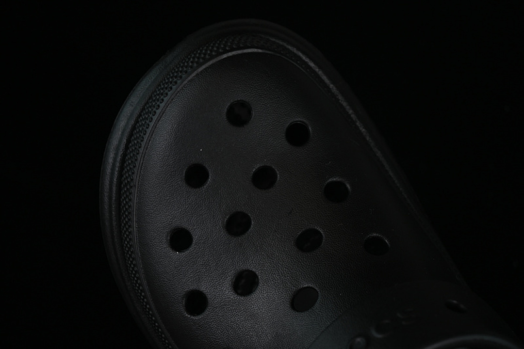 Crocs [CROCS CLASSIC CLOG BLACK]-[WOMAN:34-40] - Image 8