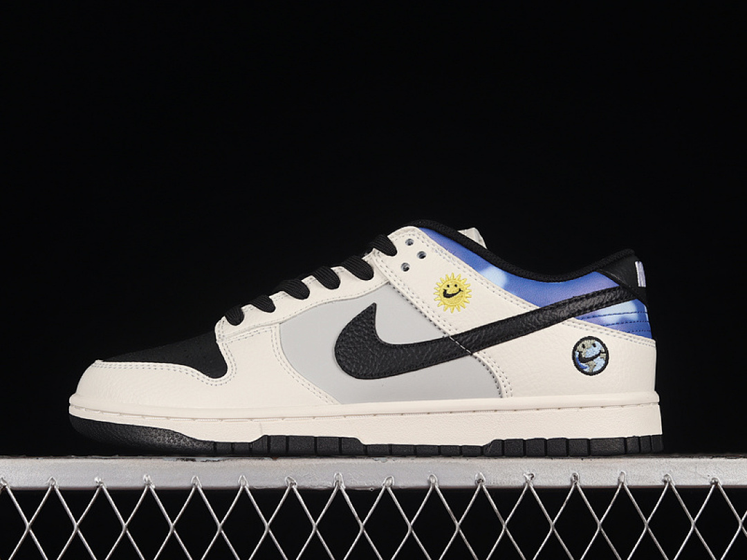 Unbranded [BB1609-112]-[SB DUNK LOW WHITE/BLACK/BLUE]-[WOMAN:36-39]-[MAN:40-46], photo 1