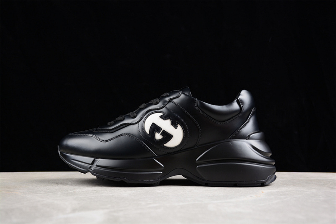 On Running [GUCCI RHYTON 2023 BLACK/WHITE]-[WOMAN:35-39]-[MAN:40-45] - Image 15