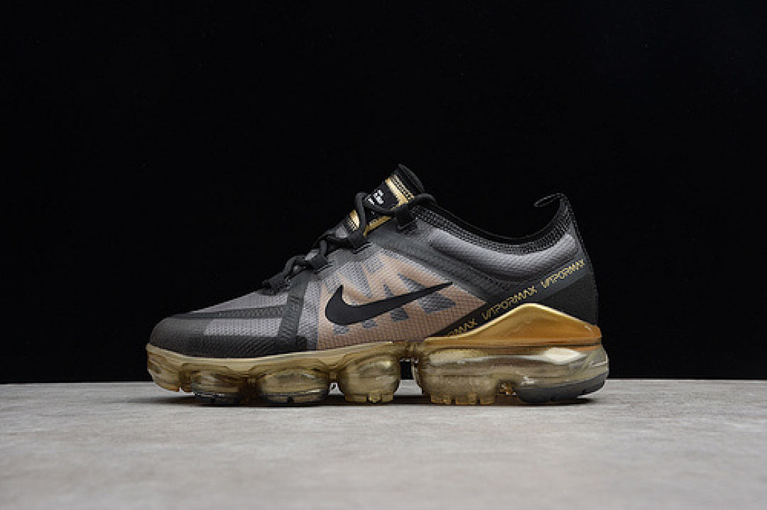 Unbranded [AR6631-002]-[AIR VAPORMAX 2019 TEAM ORANGE/BLACK]-[MAN40-45]-[OG00138], photo 1