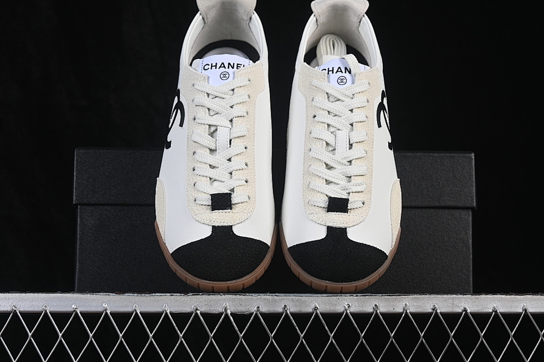 Chanel [G47125]-[RETRO CASUAL SHOES WHITE/BLACK/WHITE]-[WOMAN:35-39]-[MAN:40] - Image 4