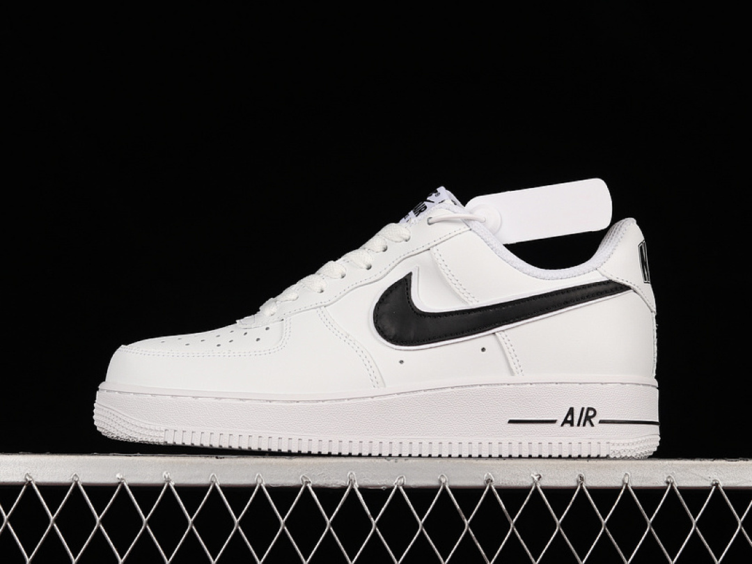 Nike [AO2423-101]-[AIR FORCE 1 LOW 07 3 WHITE/BLACK/WHITE]-[WOMAN:36-39]-[MAN:40-45], photo 1