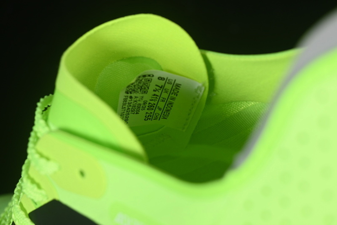 Adidas [K18297]-[5 M LIGHT AND LOW TOP RUNNING SHOES GRASS GREEN/BLACK]-[WOMAN:36-39]-[MAN:40-45] - Image 5