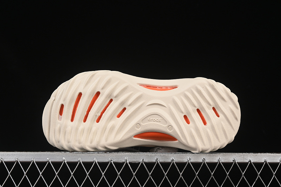 Crocs [CROCS EVA CLASSIC SIMPLE CASUAL BEACH HOLE SLIPPERS SANDALS WHITE/ORANGE]-[WMAN:39-46] - Image 9