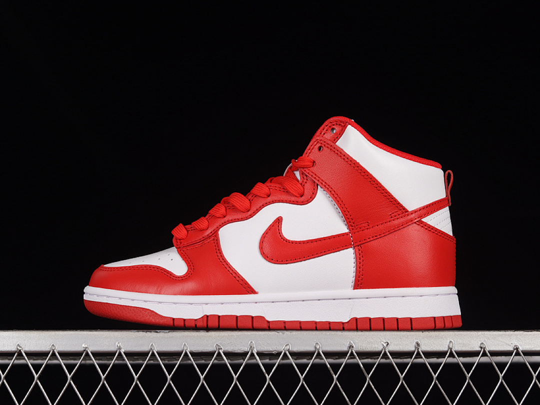 Nike SB DUNK HIGH CHAMPIONSHIP RED WHITE/UNIVERSITY RED · DD1399-106, photo 1