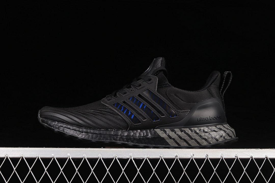 Unbranded [GX3573]-[ULTRABOOST DNA GUARD CORE BLACK/CORE BLACK/BLUE]-[MAN:39-45], photo 1