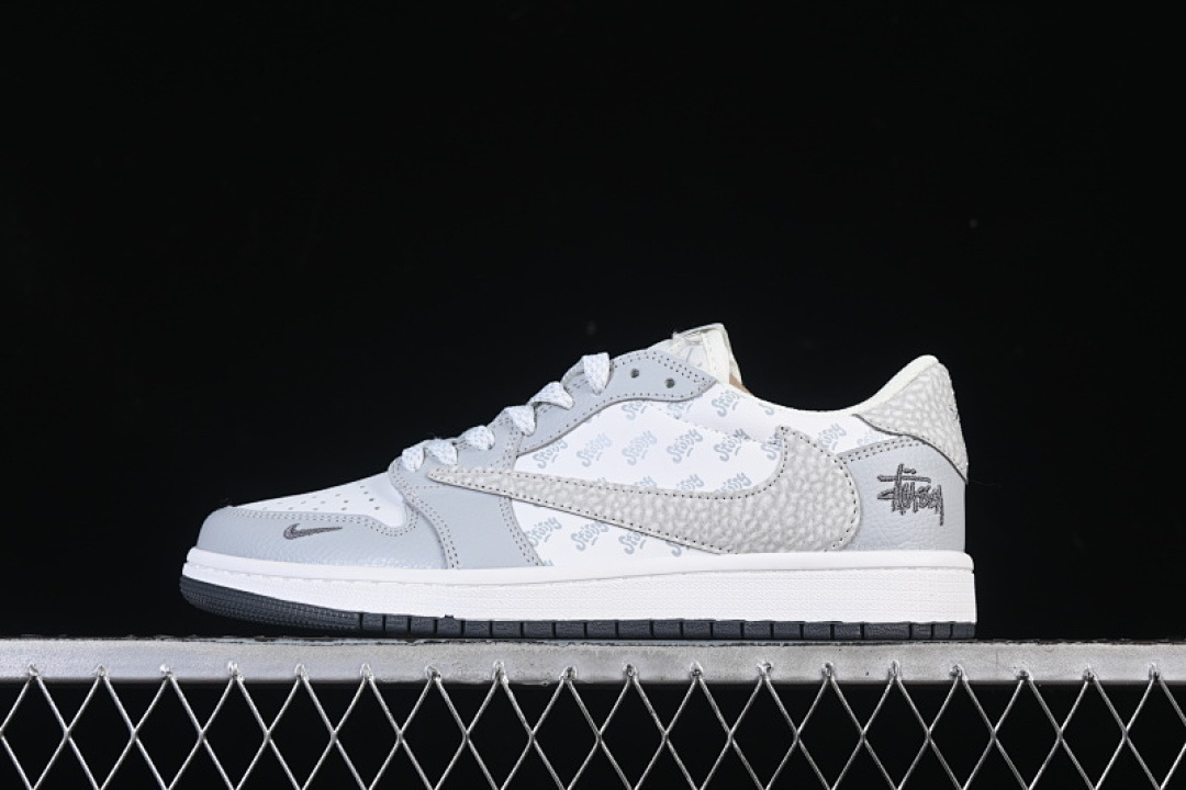 Jordan TRAVIS SCOTT X AIR Jordan 1 LOW OG SP AJ1 LIGHT GRAY/WHITE · DZ5899-026, photo 1