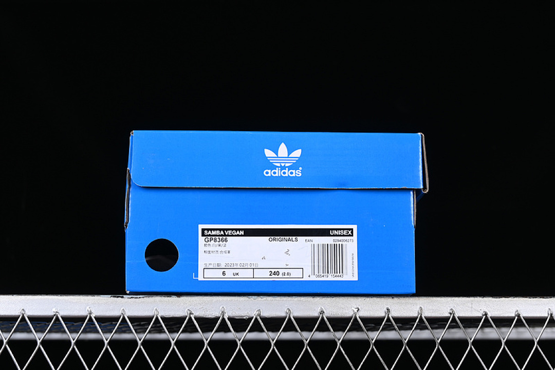 Adidas [GP8366]-[ADIDAS SAMBA VEGAN WHITE/BLACK/BLUE]-[WOMAN:35-39]-[MAN:40-45] - Image 12