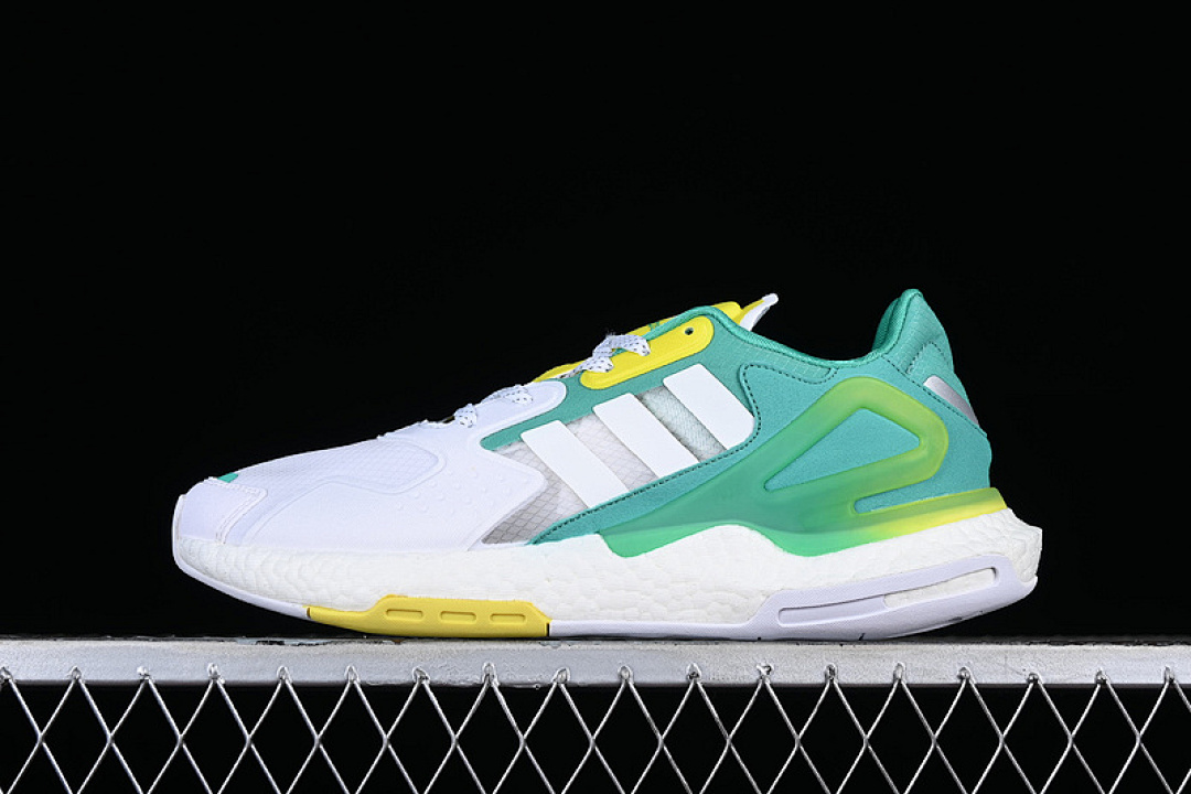 Adidas Adidas DAY JOGGER BOOST CLOUD WHITE/GREEN/YELLOW · GW4913, photo 1