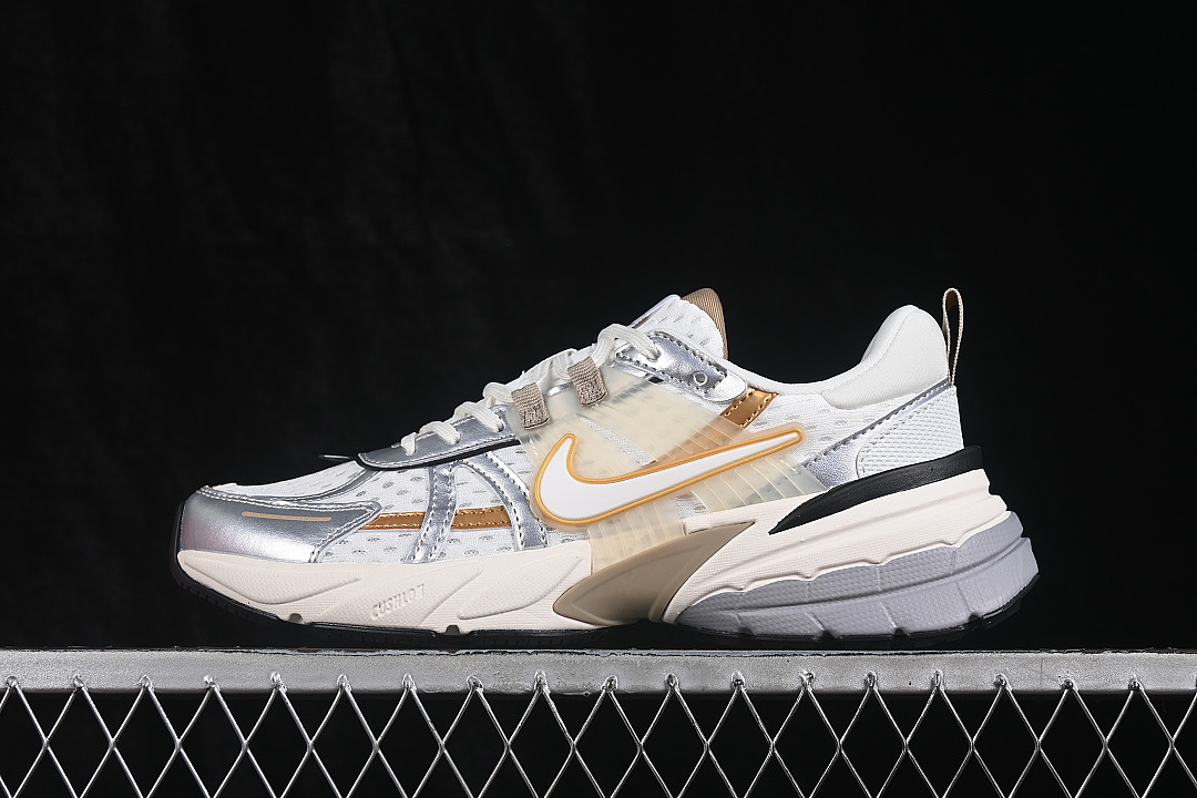 [HJ7245-100]-[RETRO RUNNING SHOES BEIGE/SILVER/GREY]-[WOMAN:35.5-39]-[MAN:40-45], photo 1