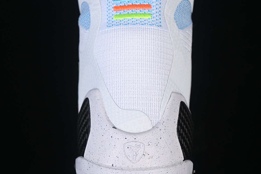 Nike [FZ7335-101]-[KOBE 9 ELITE PROTRO WHITE/SILVER-CHLORINE BLUE-BLACK]-[WOMAN:39]-[MAN:40-46] - Image 8