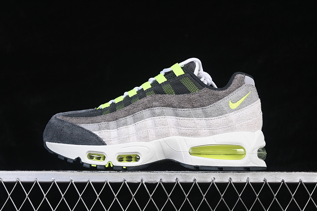 Nike AIR MAX 95 AIR CUSHION SHOES GREY/WHITE/GRASS GREEN/BLACK · HM4738-001, photo 1