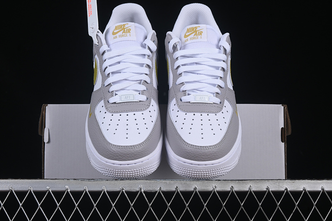 Nike [IB3881-001]-[AIR FORCE 1 07 LOW WHITE/GREY/GREEN]-[WOMAN:36-39]-[MAN:40-45] - Image 13