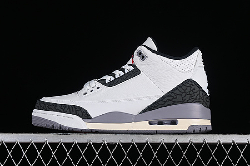 Jordan AIR Jordan 3 RETRO CEMENT GREY WHITE/GREY/BLACK · CT8532-106, photo 1