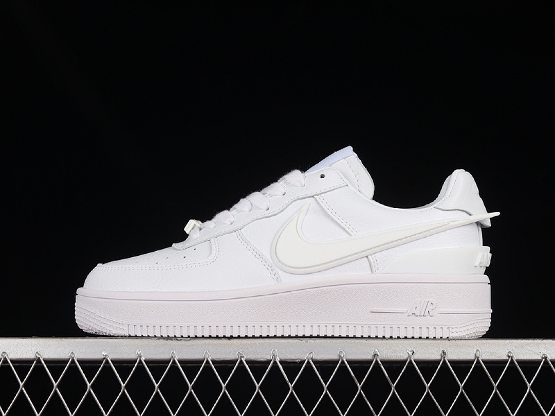 Nike [DD8959-100]-[AIR FORCE 1 LOW 07 WHITE/WHITE/WHITE]-[WOMAN:36-39]-[MAN:40-45], photo 1