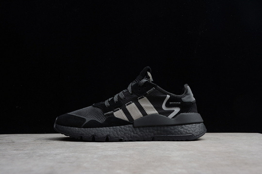 Unbranded [CG7098]-[NITE JOGGER 3M REFLECTIVE BLACK]-[WOMAN:36-39 1/3]-[MAN:40-44]-[OG00140], photo 1