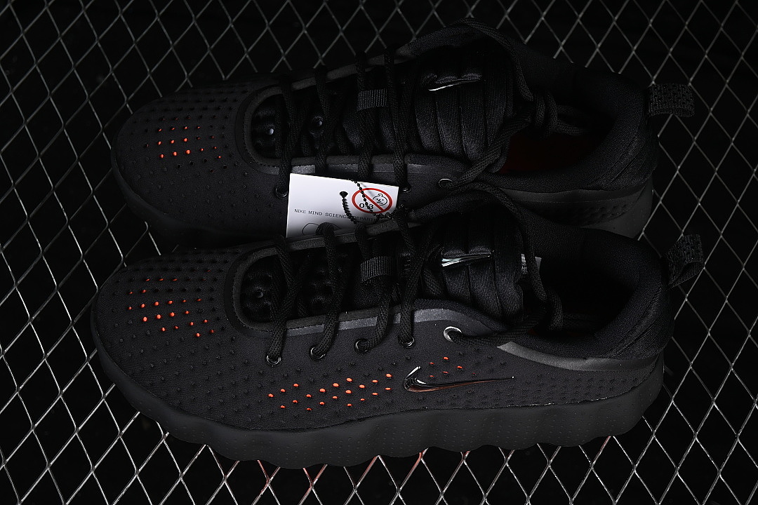 Unbranded [HQ4308-001]-[MIND 002 BLACK/HYPER CRIMSON/HYPER CRIMSON/CHROME]-[WOMAN:36-39]-[MAN:40-46] - Image 10