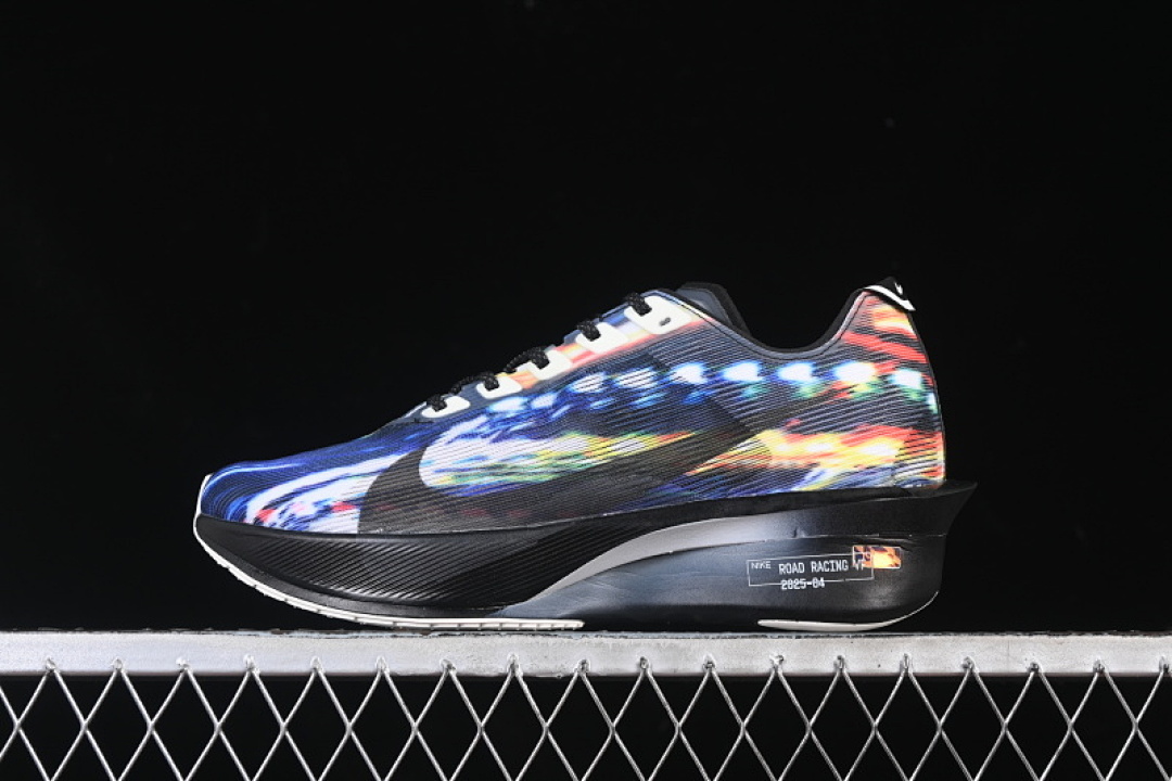 Unbranded [IB8167-999]-[ZOOMX VAPORFLY NEXT% 4 BLACK/BLUE]-[MAN:39-45], photo 1