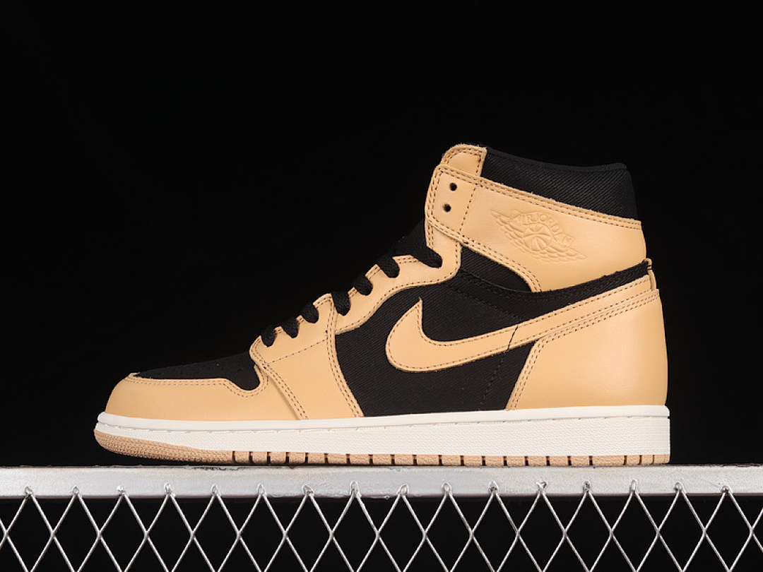 Jordan [555088-202]-[AIR JORDAN 1 RETRO HIGH OG HEIRLOOM VACHETTA TAN/BLACK/SAIL]-[UNISEX:36-47.5], photo 1