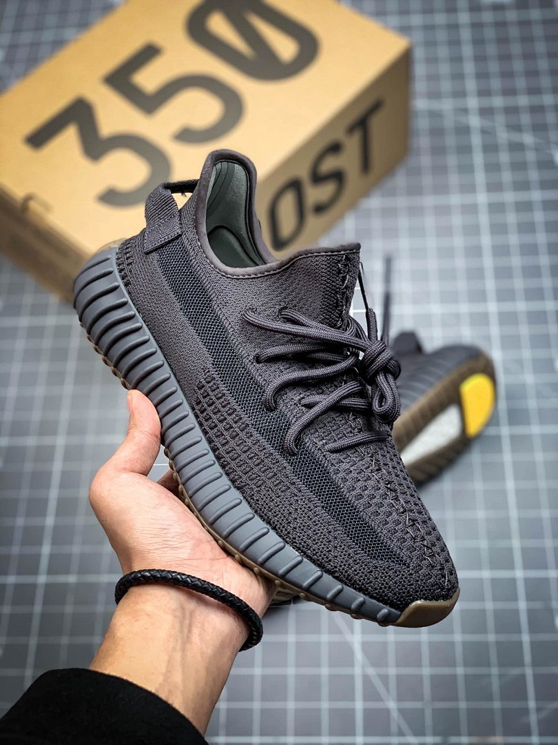 Adidas Adidas [FY2903]-[YEEZY BOOST 350 V2 CINDER CINDER/CINDER-CINDER]-[WOMAN:36-39]-[MAN:40-47], photo 1