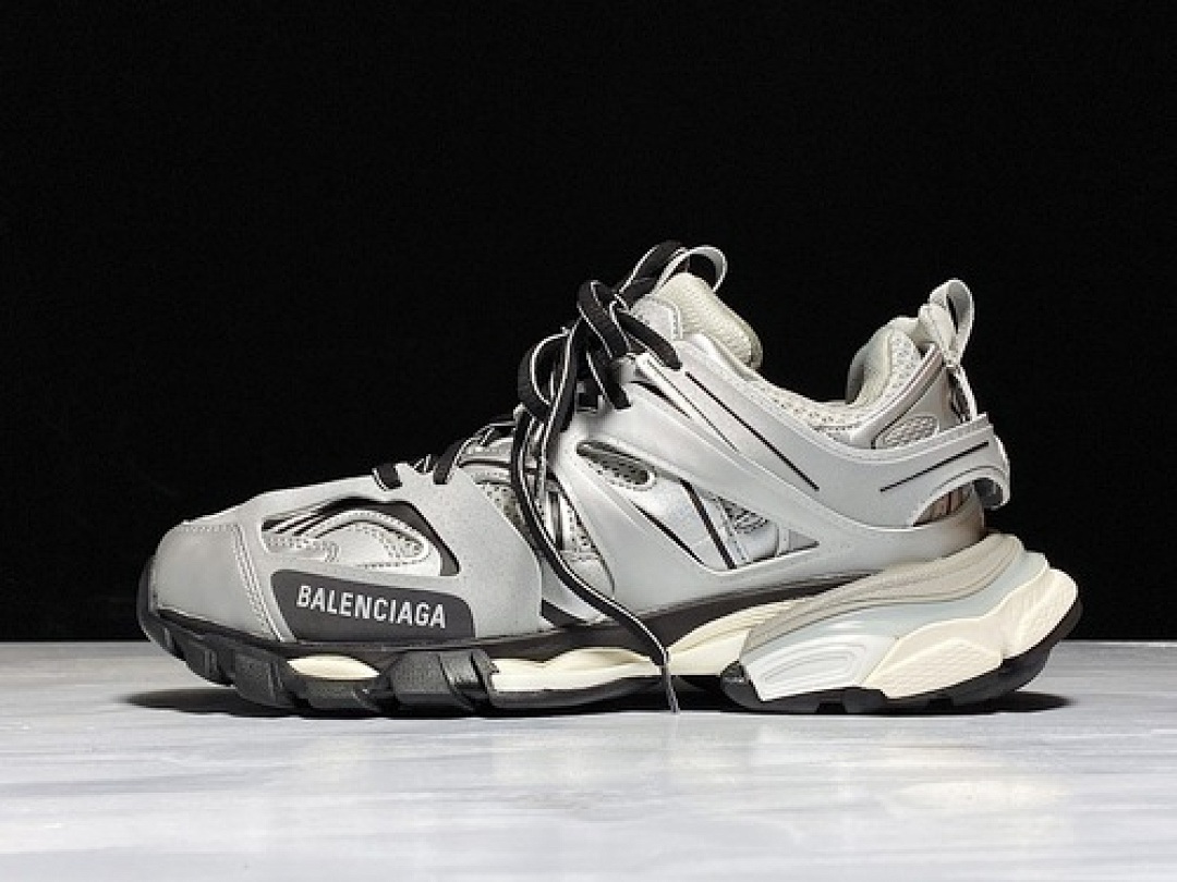 Unbranded [GET BA*LEN*CIAGA TRACK 2.0 SNEAKER GREY/BLACK/WHITE]-[WOMAN:35-39]-[MAN:40-45], photo 1