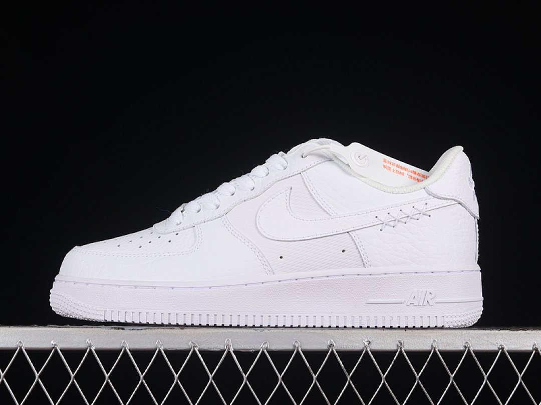 Nike [DZ4711-100]-[AIR FORCE 1 LOW 07 COLOR OF THE MONTH REPTILIAN LEATHER WHITE/METALLIC (GOLD]), photo 1