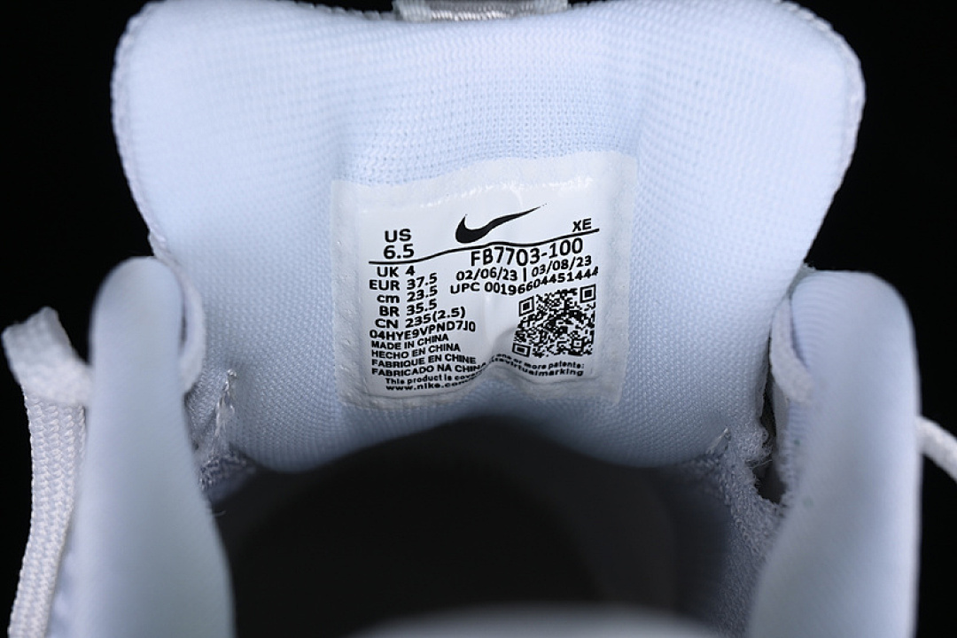 Nike [FB7703-100]-[AIR ZOOM PEGASUS 40 WHITE/GREY/BLACK/RED]-[WOMAN:36-40] - Image 5