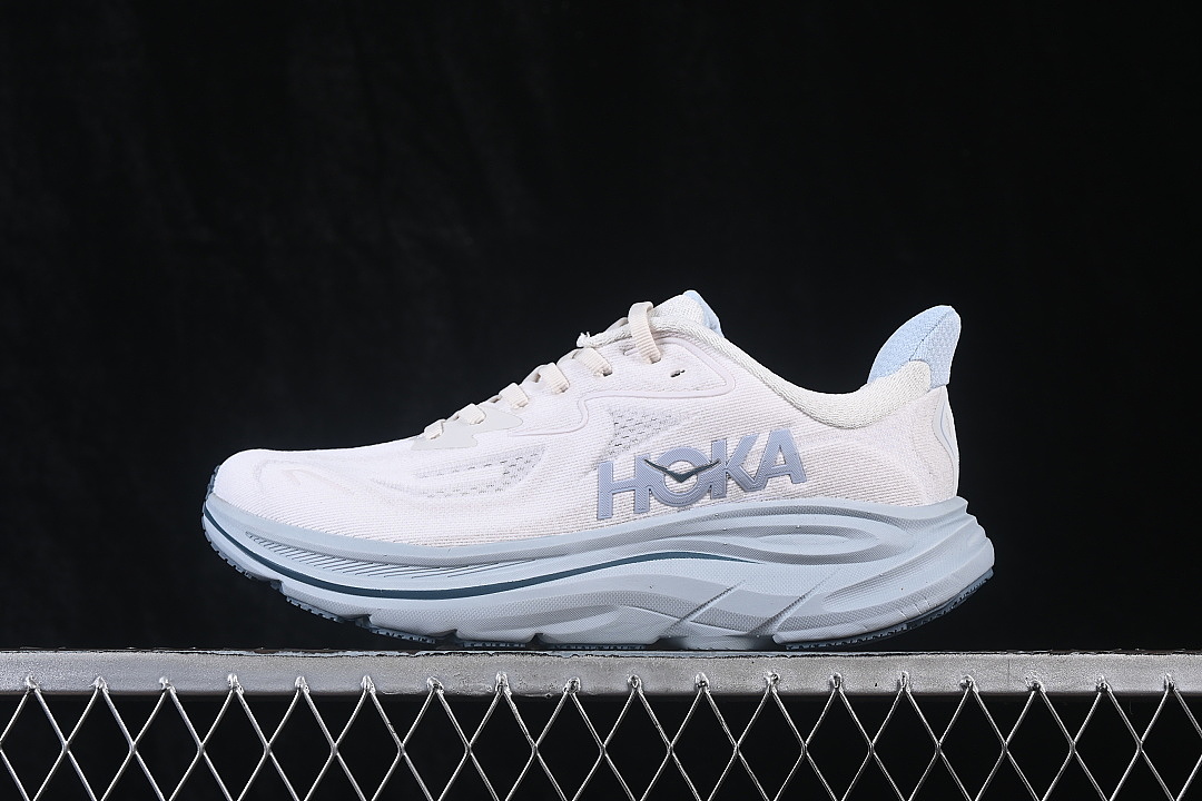 On Running [1162031 GRTM]-[ONE ONE CLIFTON 10 MESH RUNNING SHOES BLUE/WHITE]-[WOMAN:36-39]-[MAN:40], photo 1