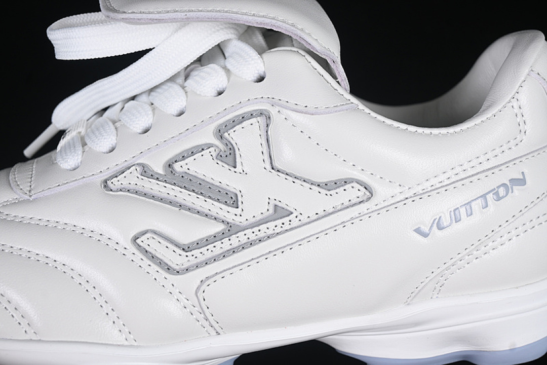 Louis Vuitton [LOUIS VUITTON FOOTPRINT SOCCER 2025 WHITE/BLUE]-[WOMAN:35-39]-[MAN:40-46] - Image 8