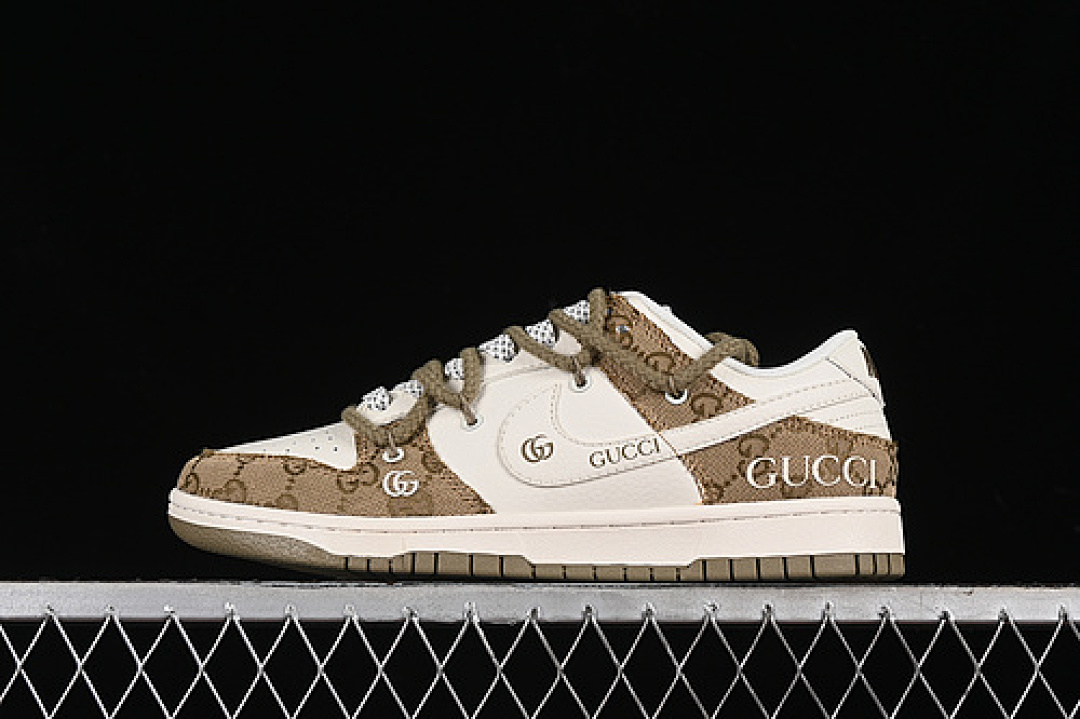 Nike SB DUNK LOW GU*CCI WHITE/YELLOW · SJ2068-273, photo 1
